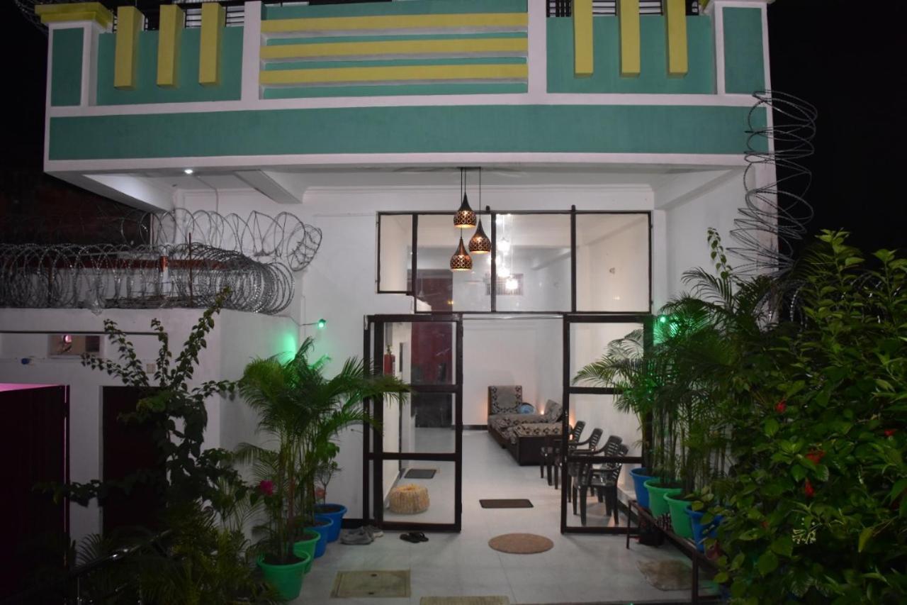 Shree Gorakhnath Guest House Ayodhya Ngoại thất bức ảnh