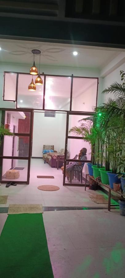 Shree Gorakhnath Guest House Ayodhya Ngoại thất bức ảnh