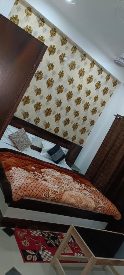 Shree Gorakhnath Guest House Ayodhya Ngoại thất bức ảnh