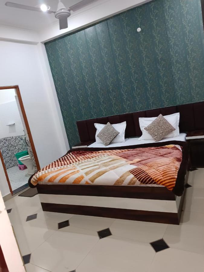 Shree Gorakhnath Guest House Ayodhya Ngoại thất bức ảnh
