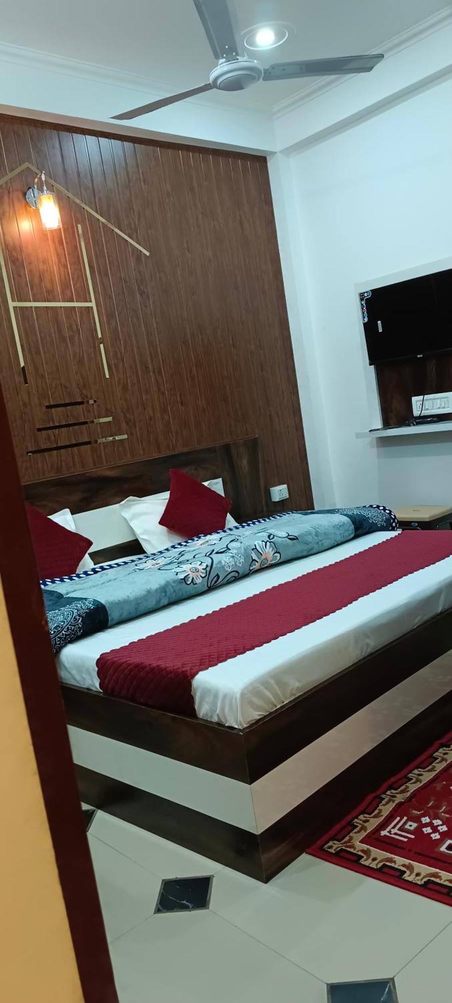Shree Gorakhnath Guest House Ayodhya Ngoại thất bức ảnh