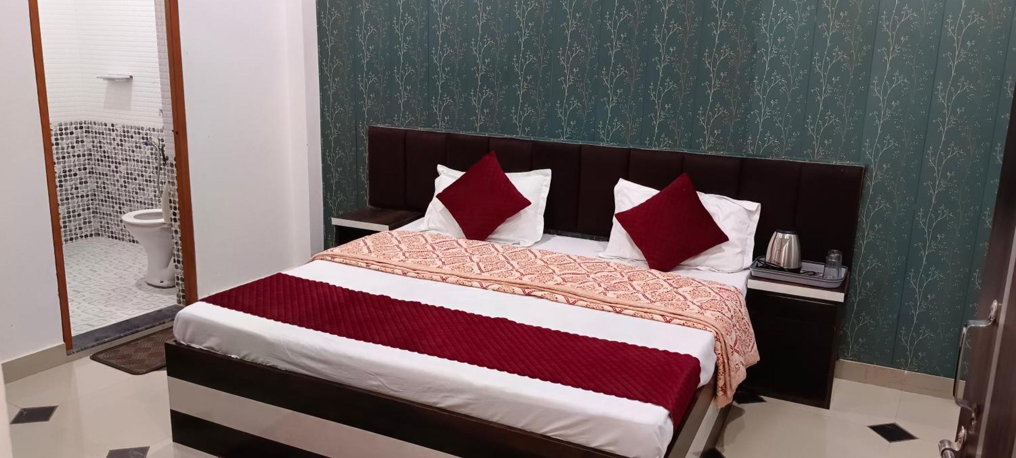 Shree Gorakhnath Guest House Ayodhya Ngoại thất bức ảnh